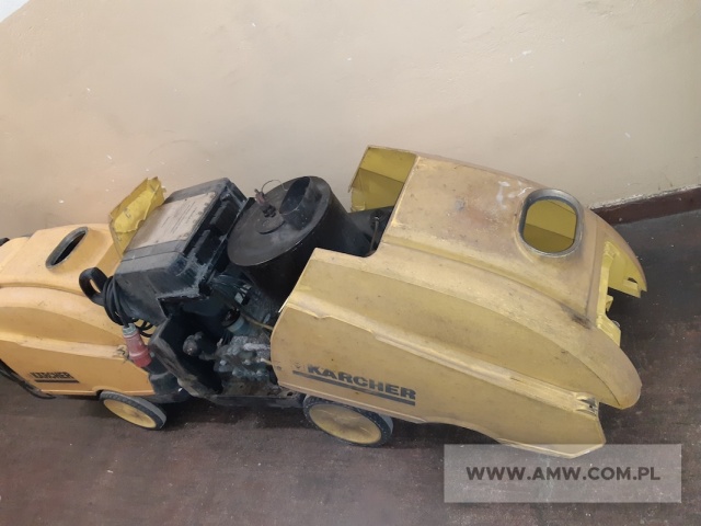 Sprzęt infrastruktury - pakiet zawierający 3 poz. asort. (wg oddzielnego wykazu), w tym: myjki ciśnieniowe oraz sprężarka tłokowa 